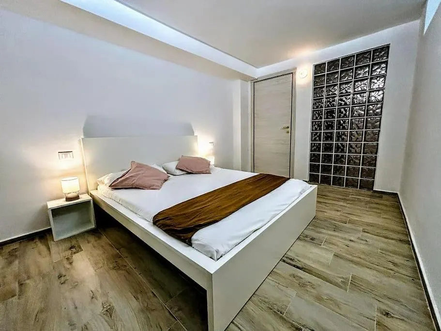 The Great Beach Apartment - Marina Di Carrara -