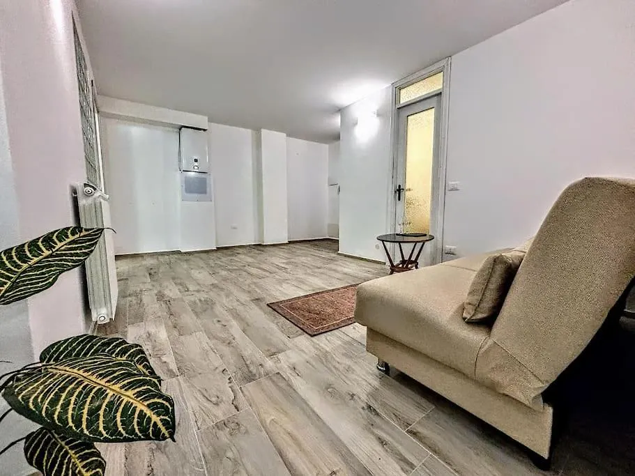 The Great Beach Apartment - Marina Di Carrara - Italy
